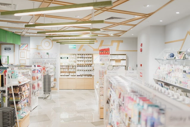Retail cleaner for Industrial cleaning service